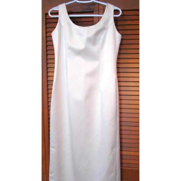 Ever Beauty Women's Formal Evening Gown Beige Shoulder Straps Lined Size 8 - Picture 2 of 4